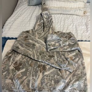 Abercrombie and fitch camo sweatshirt
